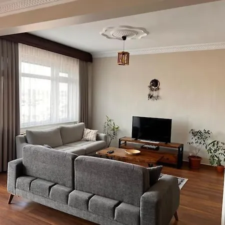 Cosy With Bosphorus View, 2br * İstanbul