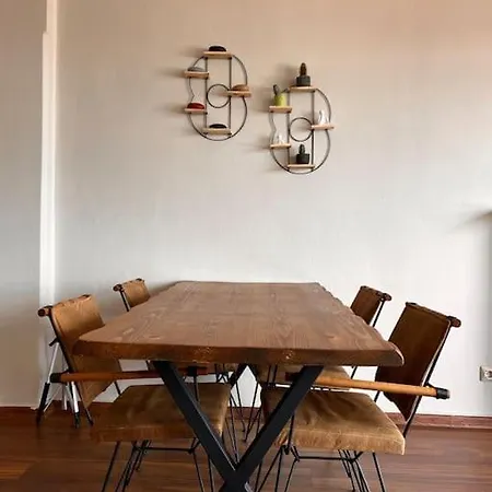 Cosy With Bosphorus View, 2br İstanbul