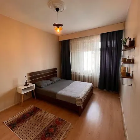 Cosy With Bosphorus View, 2br İstanbul